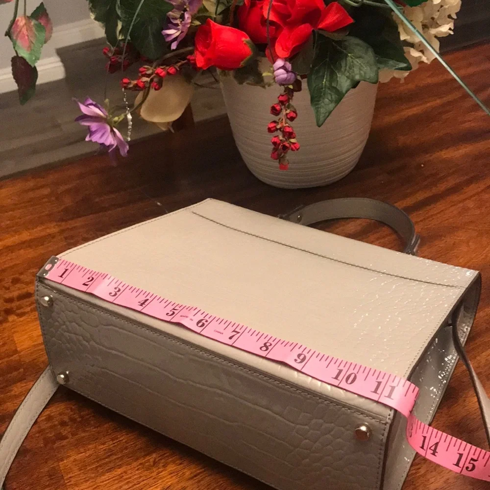 💯% Authentic Kate spade satchel bag Knightsbridge Doris